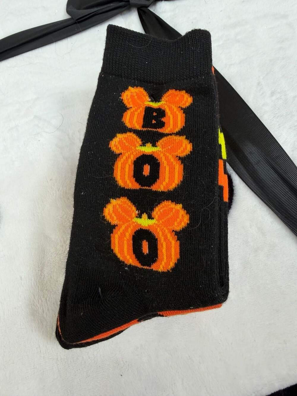 Disney Halloween Mickey Mouse Pumpkin BOO Crew Socks